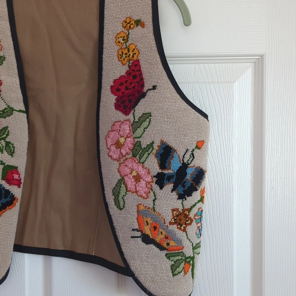 Vintage Floral Needlepoint Vest - Picture 3 of 9